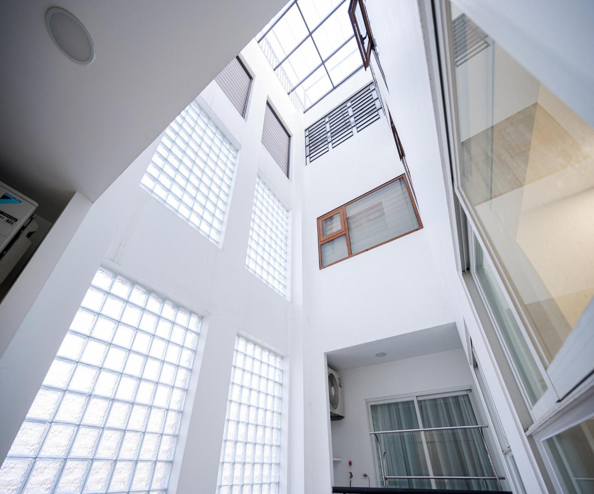 Luxe Paradise Residence Truc Bach Ханой Екстериор снимка